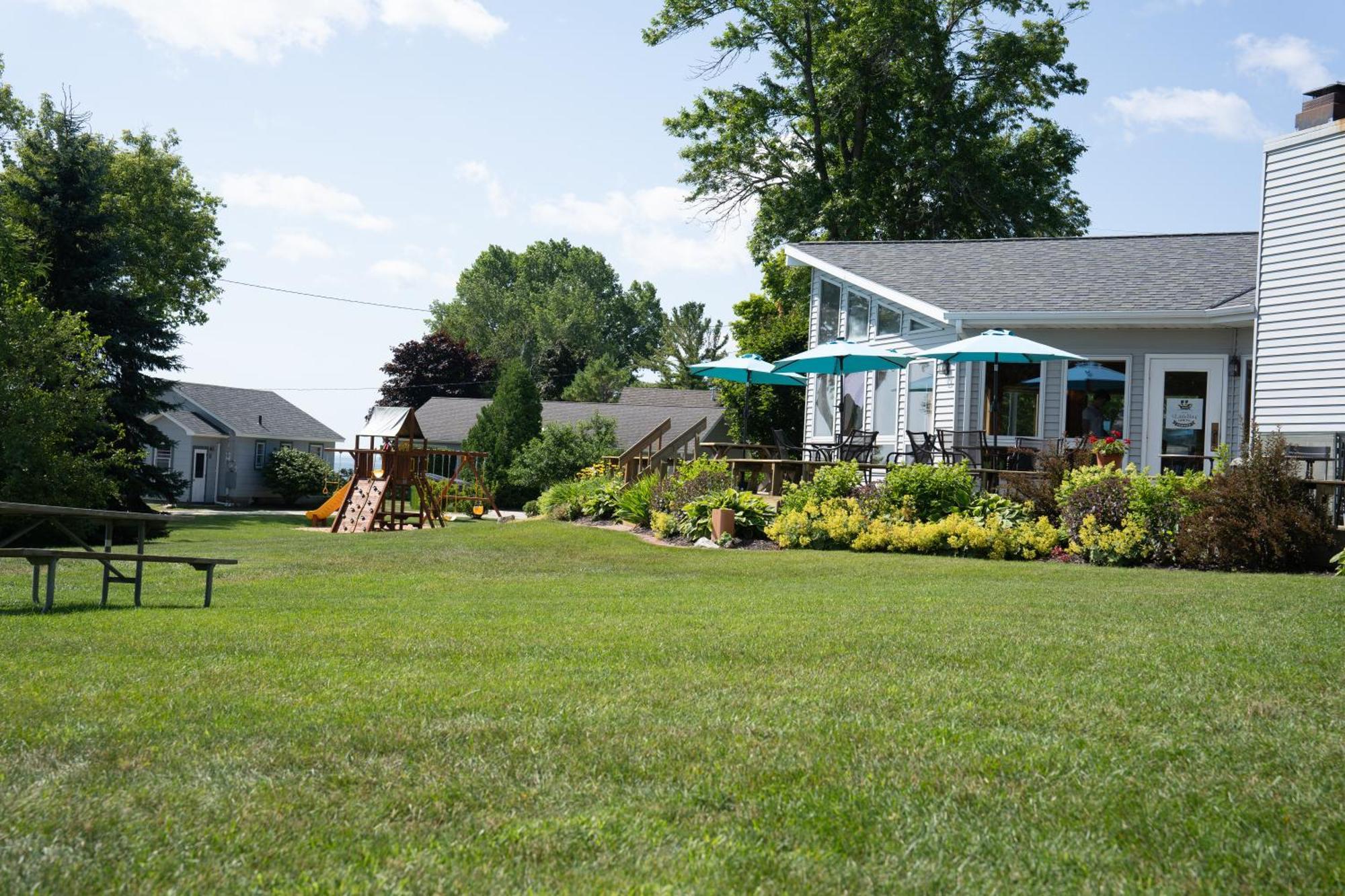 Square Rigger Resort